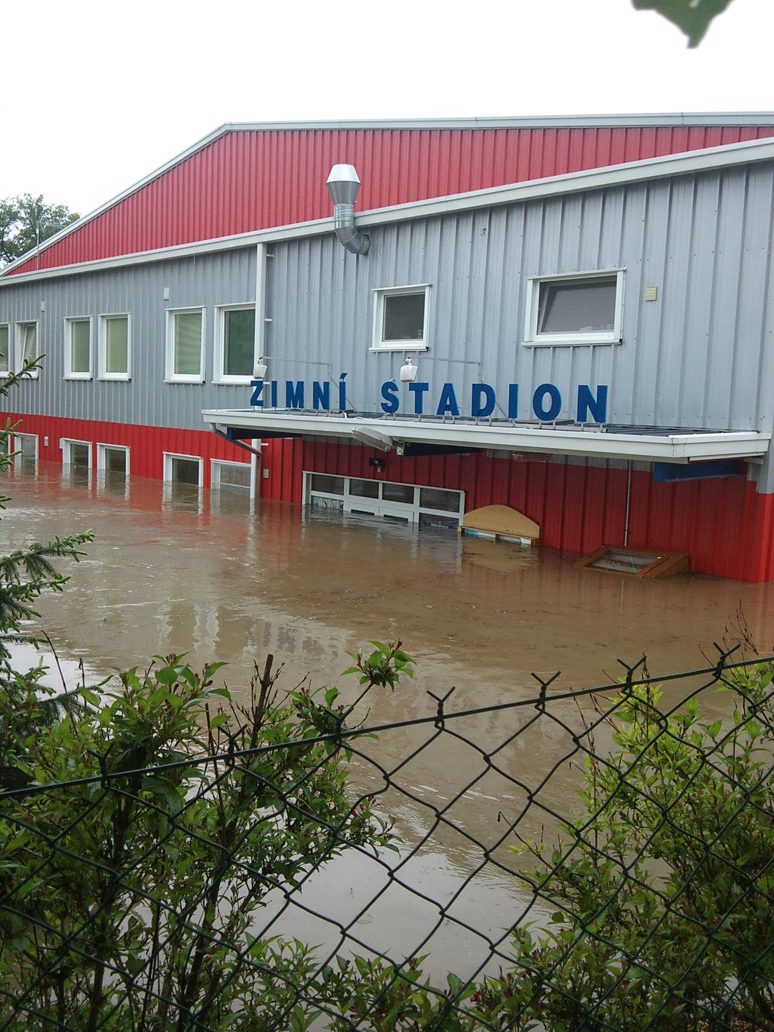 2013-06-02-stadionsedlcany.jpg